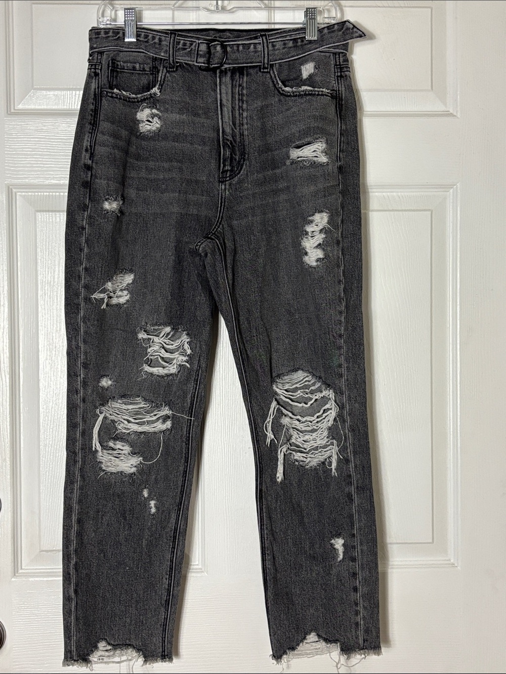 American Eagle Outfitters High-Rise Distressed Charcoal Black Jeans Sz M 8 short